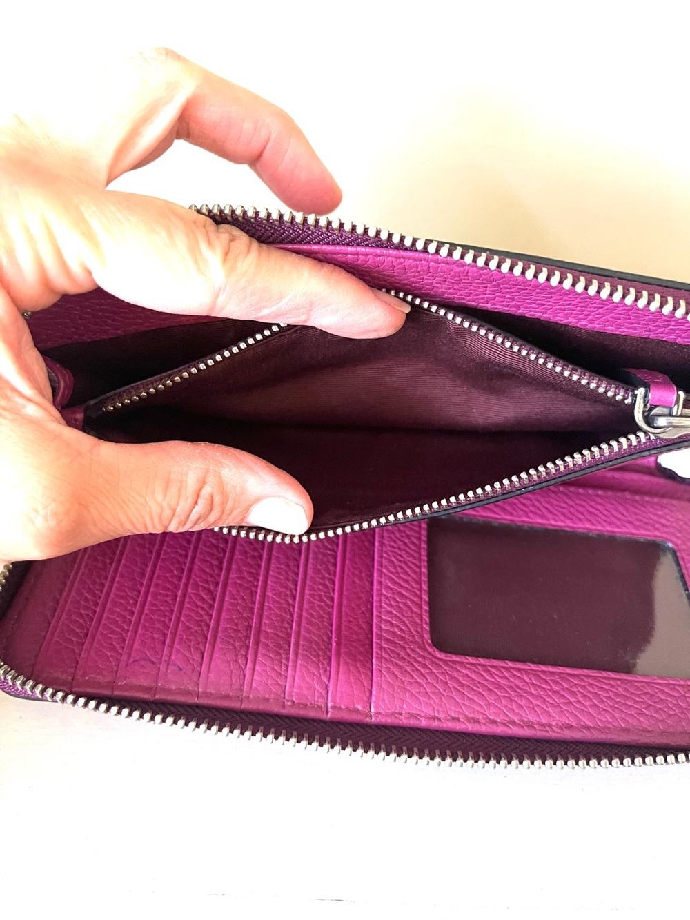 Marc Jacob’s Recruit Fuscia Continental Zip Around Wallet - Picture 11 of 15